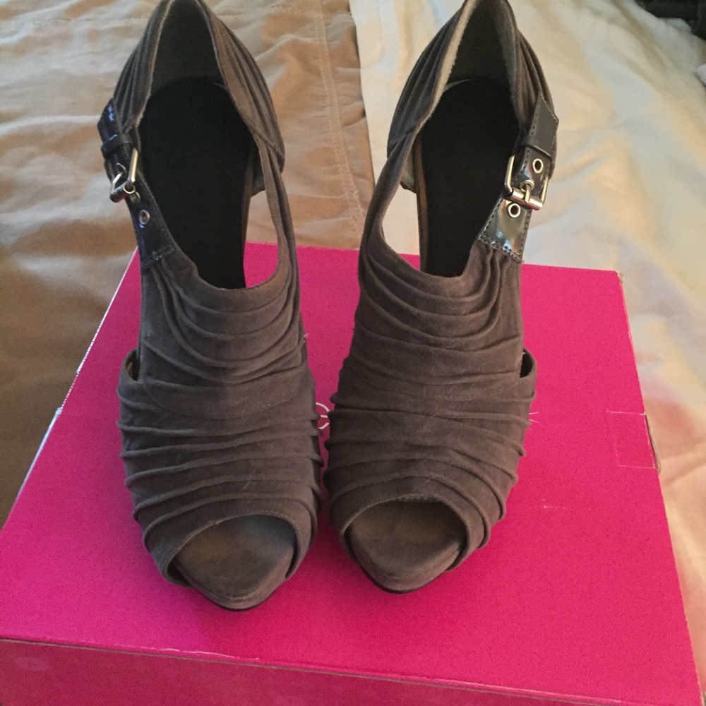 🌸🌸FINAL CALL DONATING SOON 🌸🌸